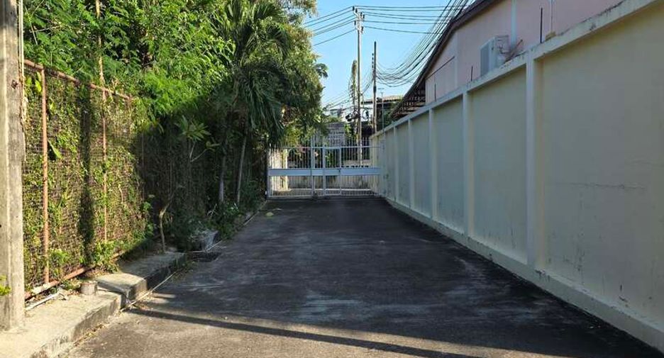 For sale 15 bedrooms house in East Pattaya, Pattaya