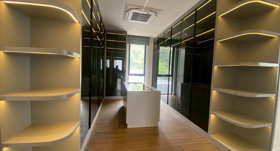 À vendre 6 chambres villa à East Pattaya, Pattaya