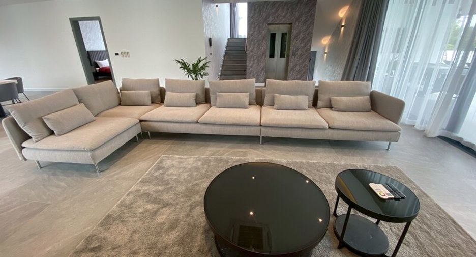 À vendre 6 chambres villa à East Pattaya, Pattaya