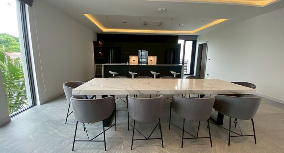 À vendre 6 chambres villa à East Pattaya, Pattaya