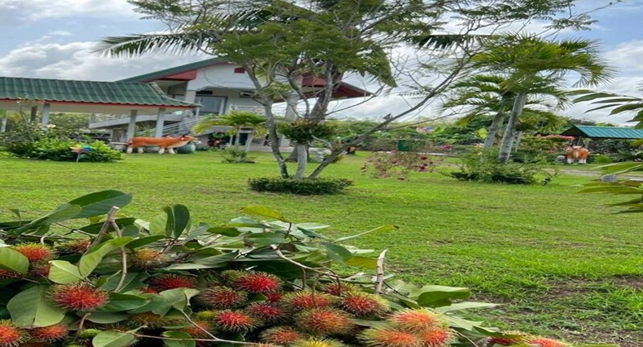 For sale 6 bedrooms villa in Sattahip, Chonburi