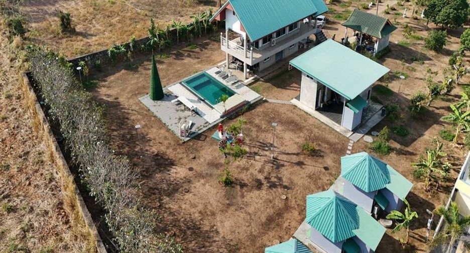 For sale 6 bedrooms villa in Sattahip, Chonburi