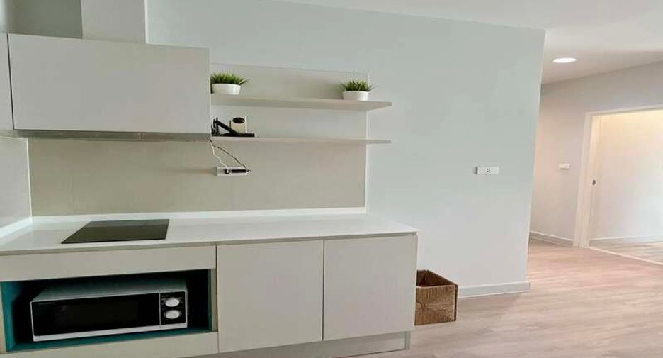 For sale 2 bedrooms condo in Central Pattaya, Pattaya