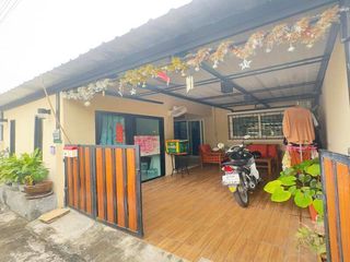 For sale 2 ベッドルーム villa in Bang Lamung, Chonburi