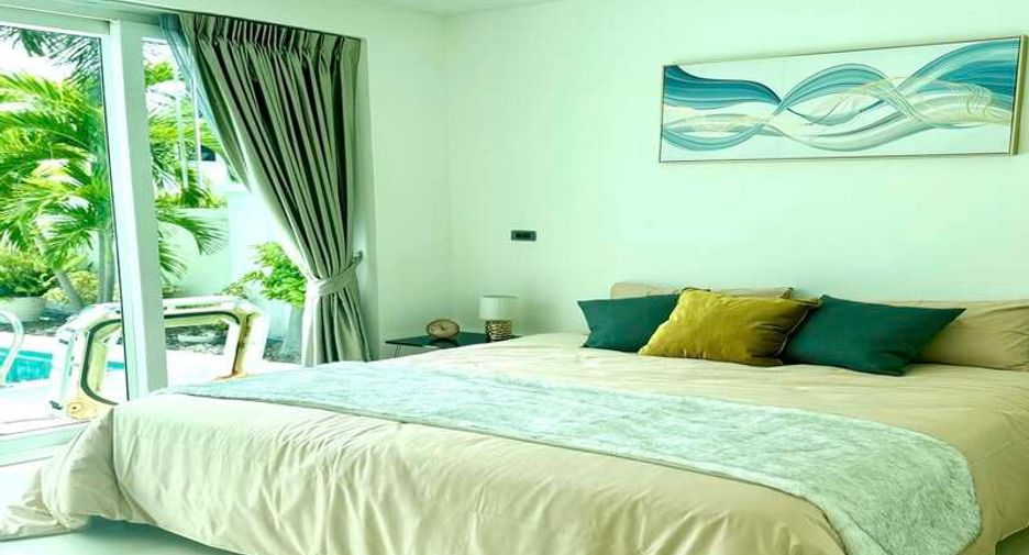 For sale 4 bedrooms house in Jomtien, Pattaya