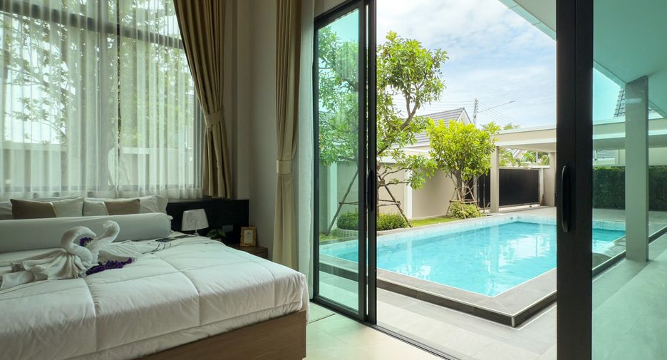 For sale 3 bedrooms villa in East Pattaya, Pattaya