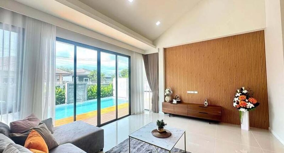 À vendre 4 chambres villa à Huay Yai, Pattaya