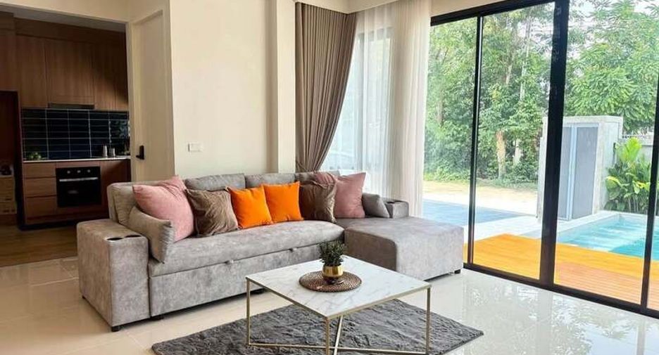 À vendre 4 chambres villa à Huay Yai, Pattaya