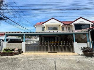 For sale 2 ベッドルーム villa in Bang Lamung, Chonburi