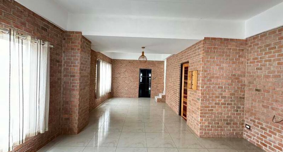 For sale 2 bedrooms villa in East Pattaya, Pattaya