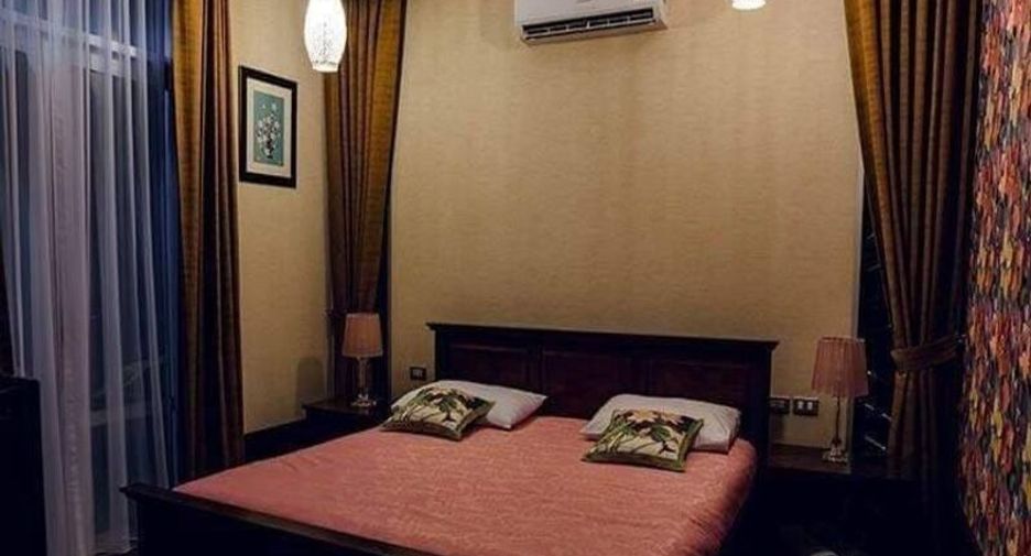 Villa zum Kauf mit 7 Zimmer in Sattahip, Chonburi