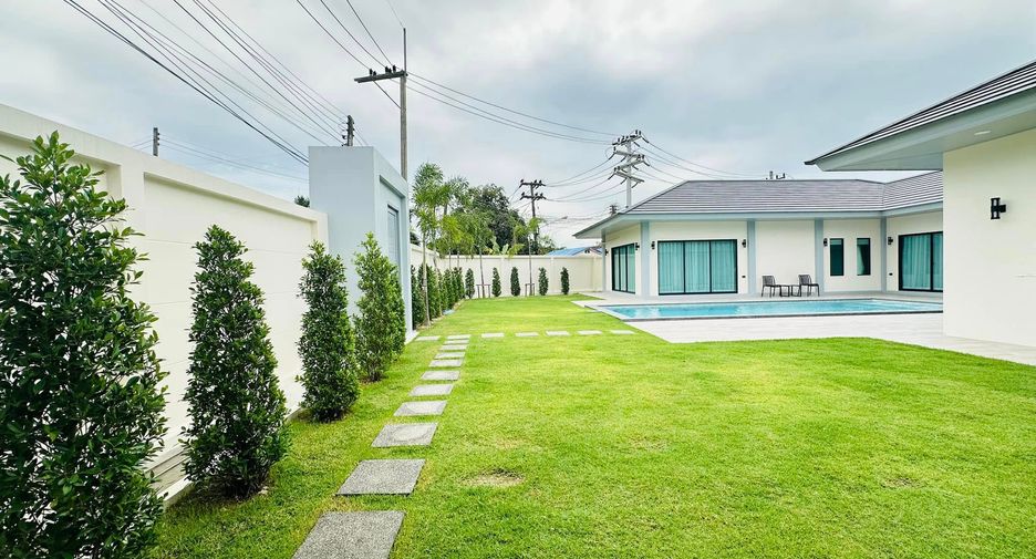 Villa en venta de 4 habitaciones en Huay Yai, Pattaya