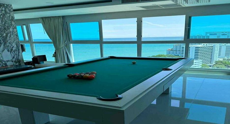 For sale 3 bedrooms condo in Bang Lamung, Chonburi