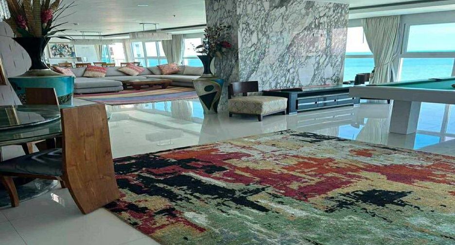 For sale 3 bedrooms condo in Bang Lamung, Chonburi