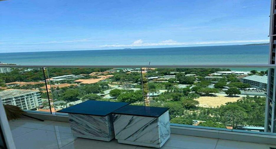 For sale 3 bedrooms condo in Bang Lamung, Chonburi
