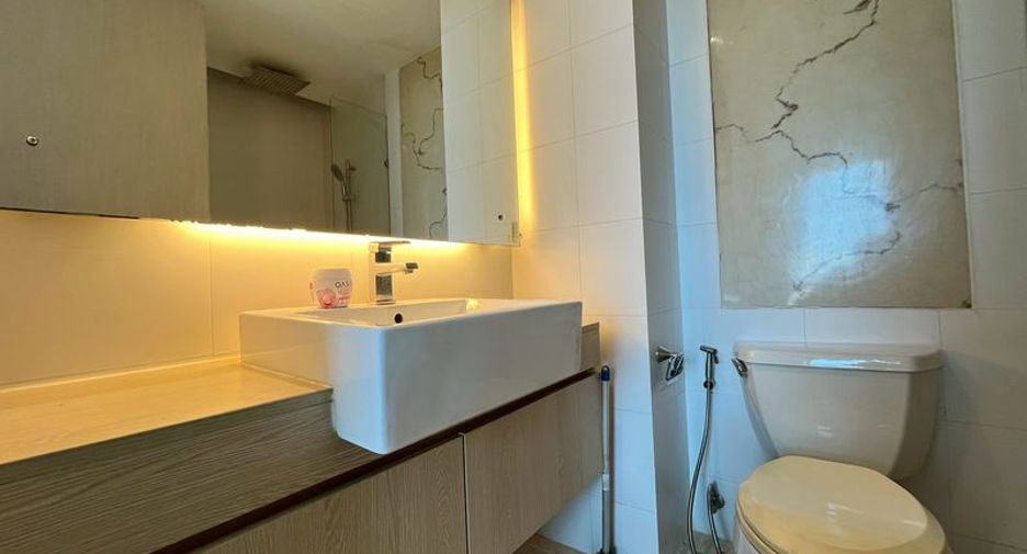 For sale 2 bedrooms condo in Jomtien, Pattaya