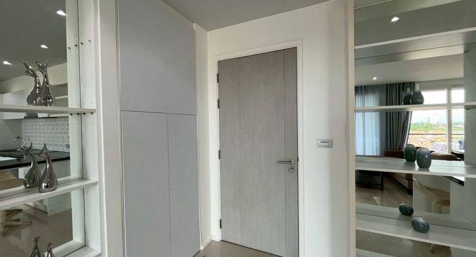 For sale 2 bedrooms condo in Jomtien, Pattaya