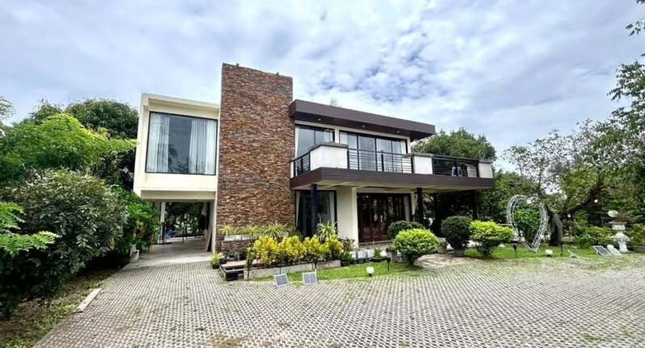 À vendre 4 chambres villa à Bang Lamung, Chonburi
