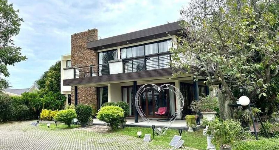 À vendre 4 chambres villa à Bang Lamung, Chonburi