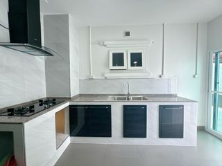 À vendre 4 chambres maison à Bang Lamung, Chonburi