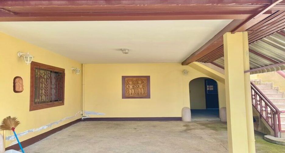 For sale 2 bedrooms villa in East Pattaya, Pattaya