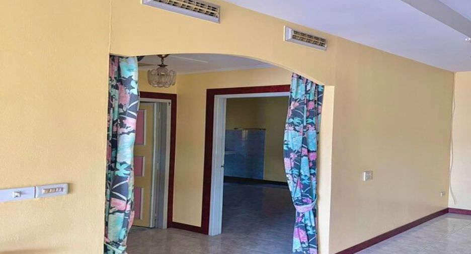 For sale 2 bedrooms villa in East Pattaya, Pattaya