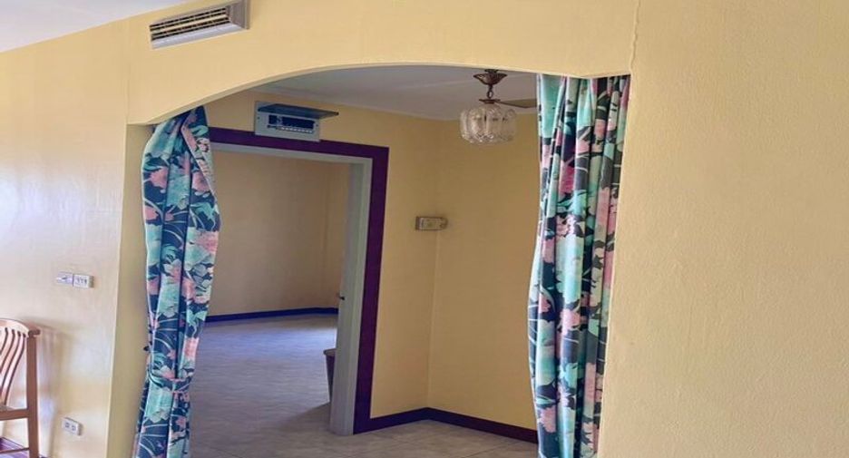 For sale 2 bedrooms villa in East Pattaya, Pattaya