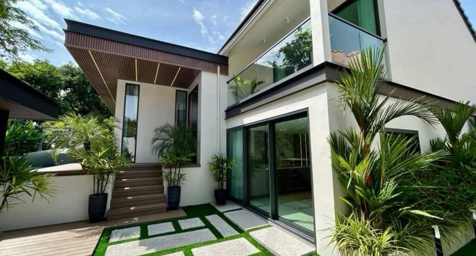 出售 4 卧室 独立屋 在 Jomtien, 芭提雅