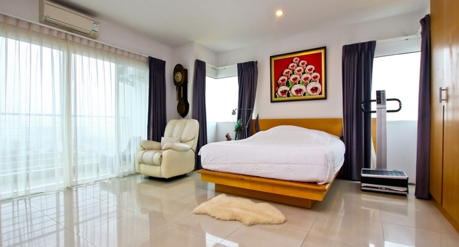 For sale 1 bed condo in South Pattaya, Pattaya