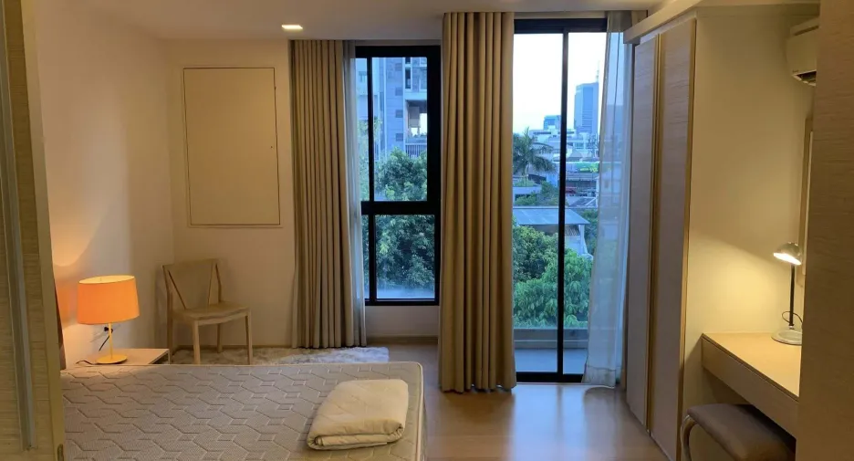 For rent 1 bed condo in Khlong Toei, Bangkok