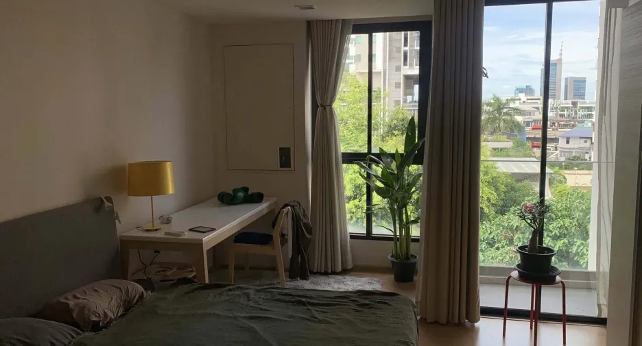 For rent 1 bed condo in Khlong Toei, Bangkok