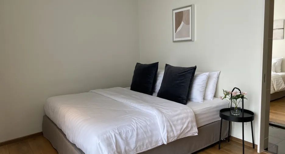 For rent 2 bedrooms condo in Khlong Toei, Bangkok