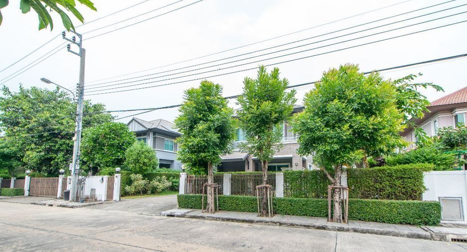 For sale 4 bedrooms house in Bang Bon, Bangkok