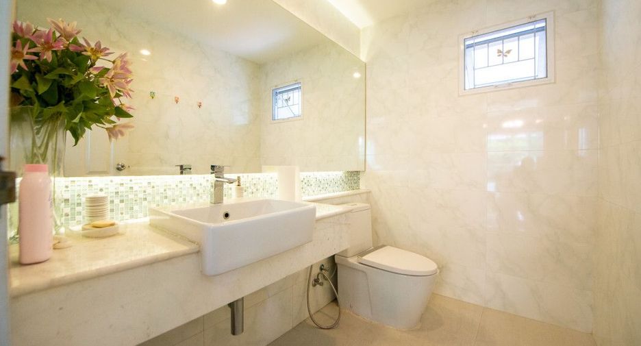 For sale 4 bedrooms house in Bang Bon, Bangkok