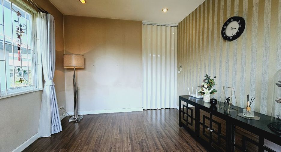 For sale 4 bedrooms house in Bang Bon, Bangkok
