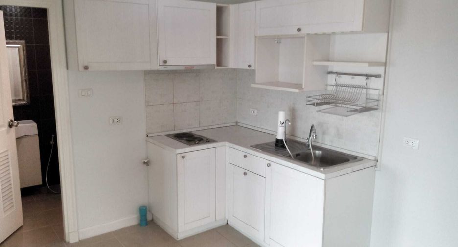 For sale 2 bedrooms condo in Bang Phlat, Bangkok