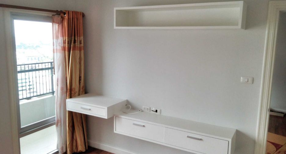 For sale 2 bedrooms condo in Bang Phlat, Bangkok