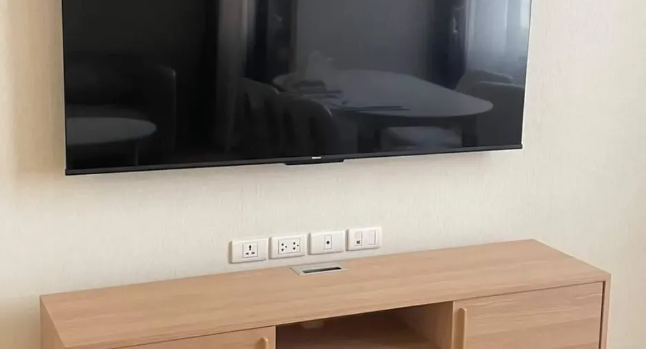 For rent 2 bedrooms condo in Khlong Toei, Bangkok