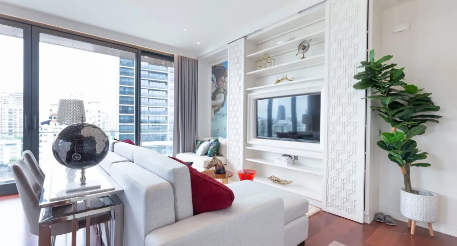 For rent 2 bedrooms condo in Watthana, Bangkok