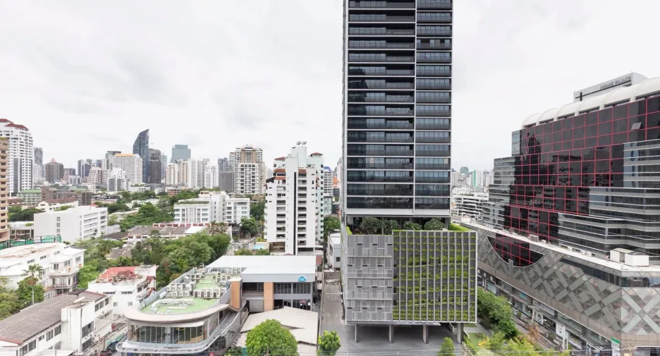 For rent 2 bedrooms condo in Watthana, Bangkok