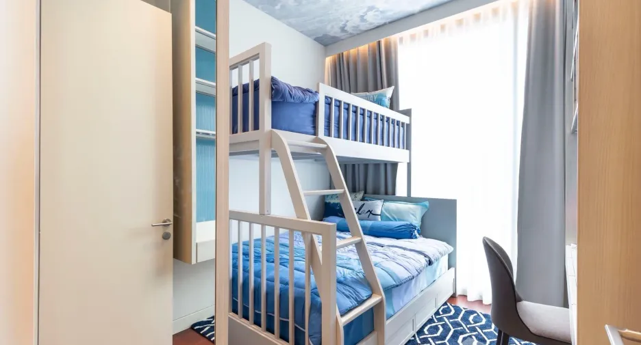 For rent 2 bedrooms condo in Watthana, Bangkok