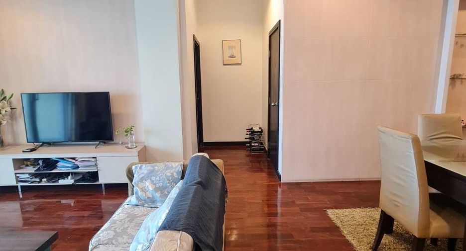 For sale 2 bedrooms condo in Khlong Toei, Bangkok