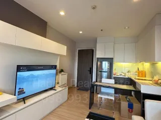 Wohnung zur Miete mit 1 Zimmer in Khlong San, Bangkok