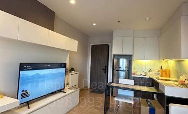 Wohnung zur Miete mit 1 Zimmer in Khlong San, Bangkok