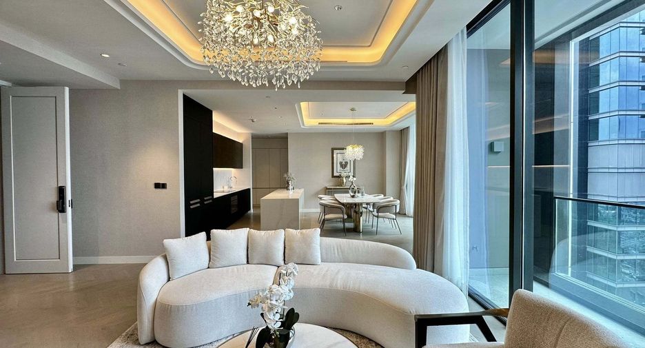 For rent 2 bedrooms condo in Sathon, Bangkok