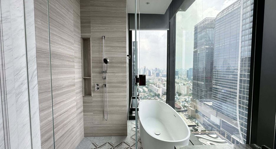For rent 2 bedrooms condo in Sathon, Bangkok
