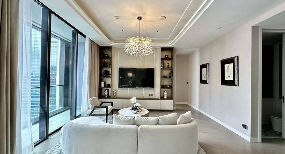For rent 2 bedrooms condo in Sathon, Bangkok