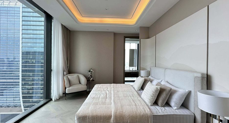 For rent 2 bedrooms condo in Sathon, Bangkok