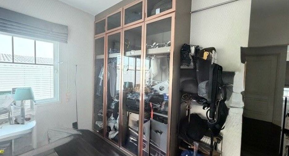 For rent 4 bedrooms house in Bang Phli, Samut Prakan