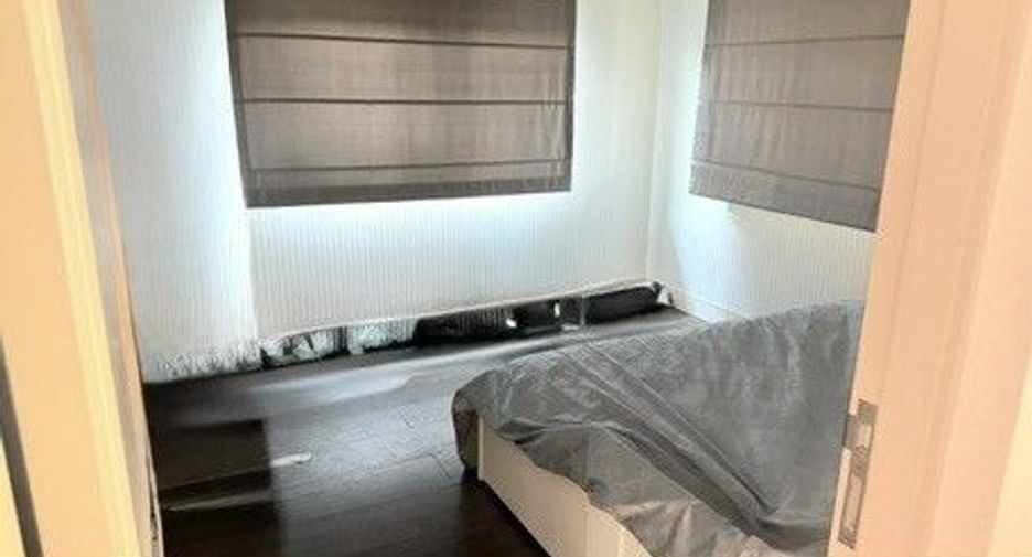 For rent 4 bedrooms house in Bang Phli, Samut Prakan